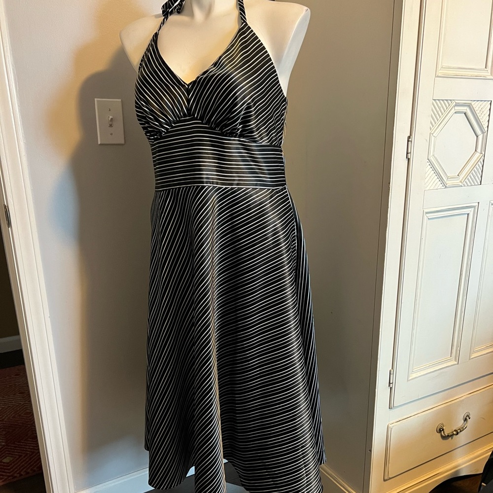 Alyn Paige halter dress size 16